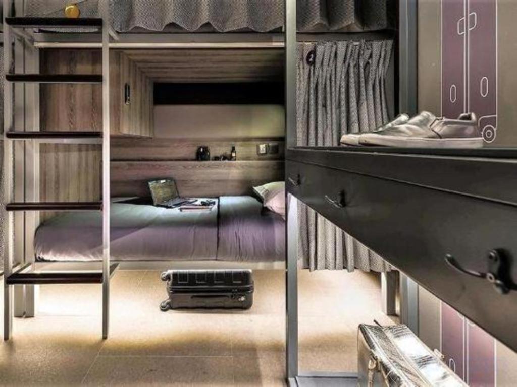 Asrama Coller Boutique Singapore
